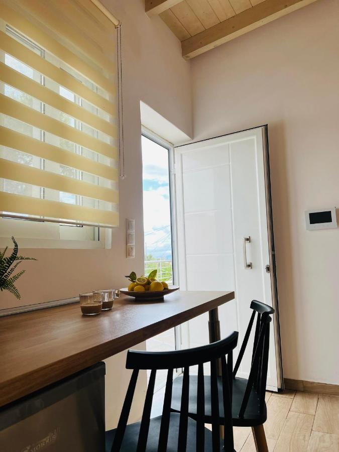 Abuelo Apartment Артеміда Екстер'єр фото